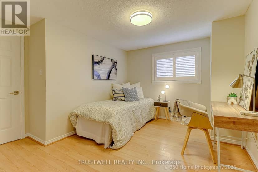 224 Hollingham Road — photo 22 of 37