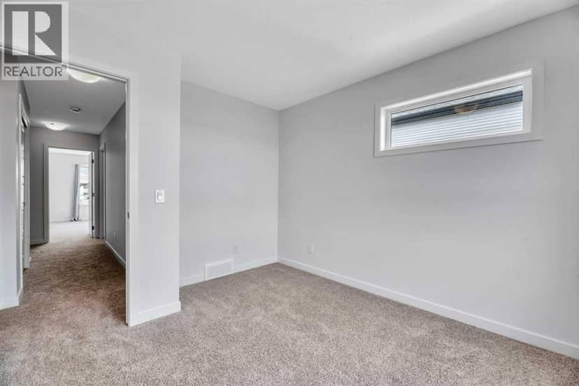 337, 301 Redstone Boulevard NE — photo 39 of 40