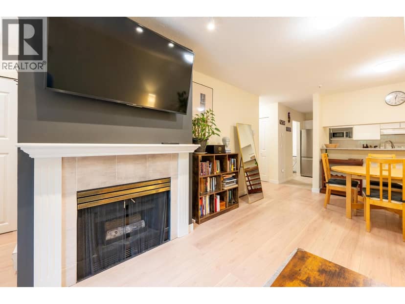 1 1386 W 6th Avenue — photo 20 of 33