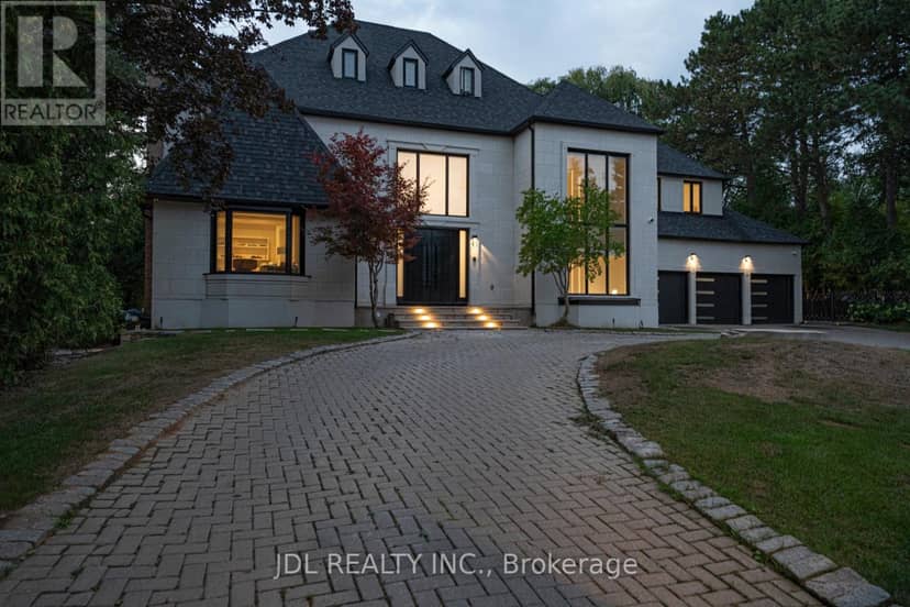 19 Fifeshire Road, Toronto, photo 4