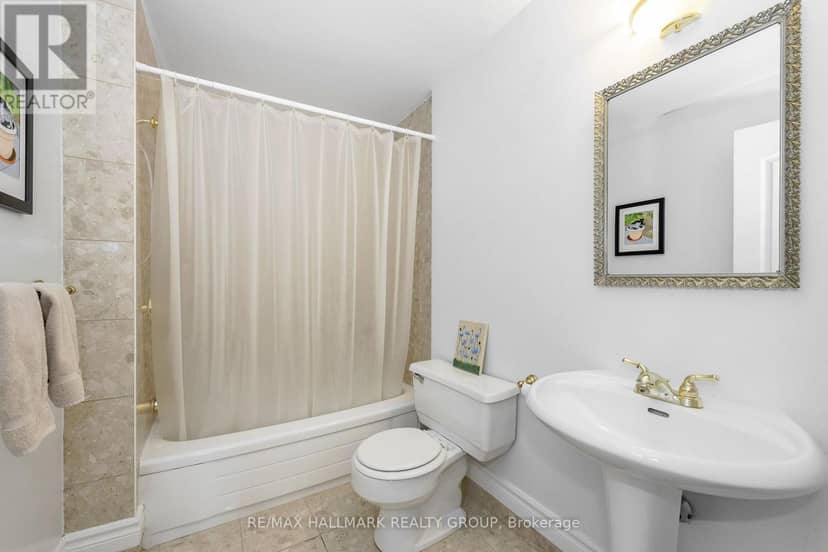 1104 - 960 Teron Road — photo 32 of 40