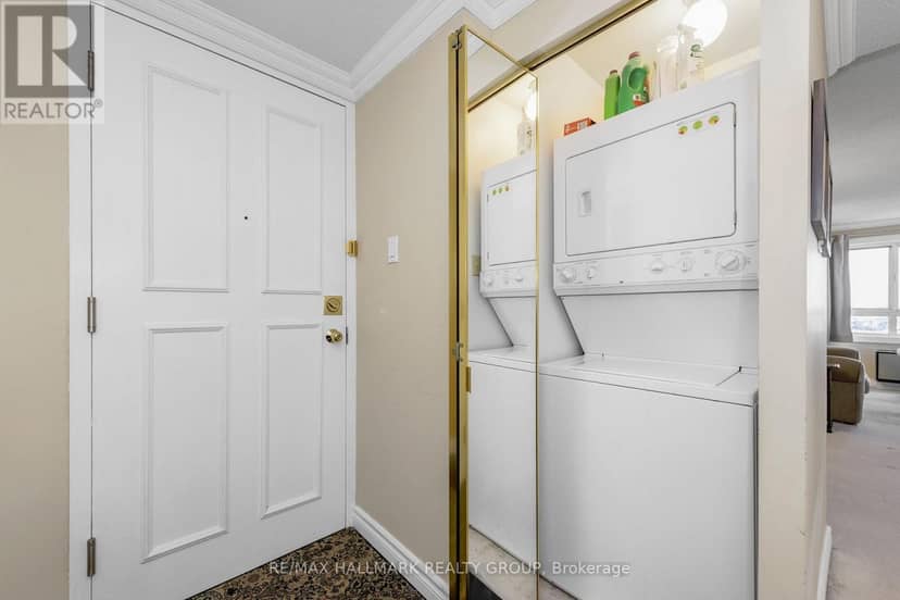 1104 - 960 Teron Road — photo 33 of 40