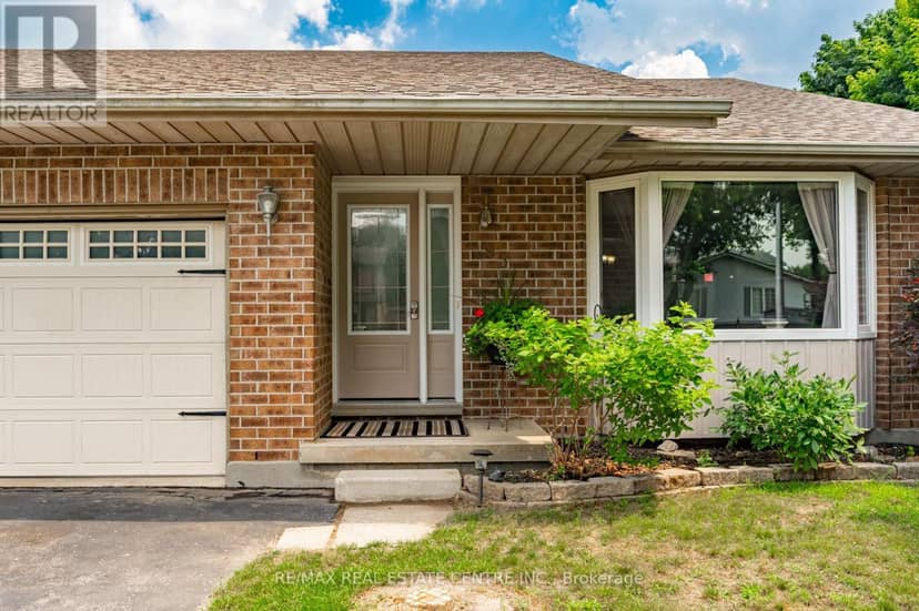95 Allen Street — photo 4 of 40