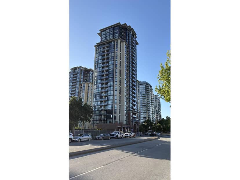 2110 10777 UNIVERSITY DRIVE, Surrey, photo 3
