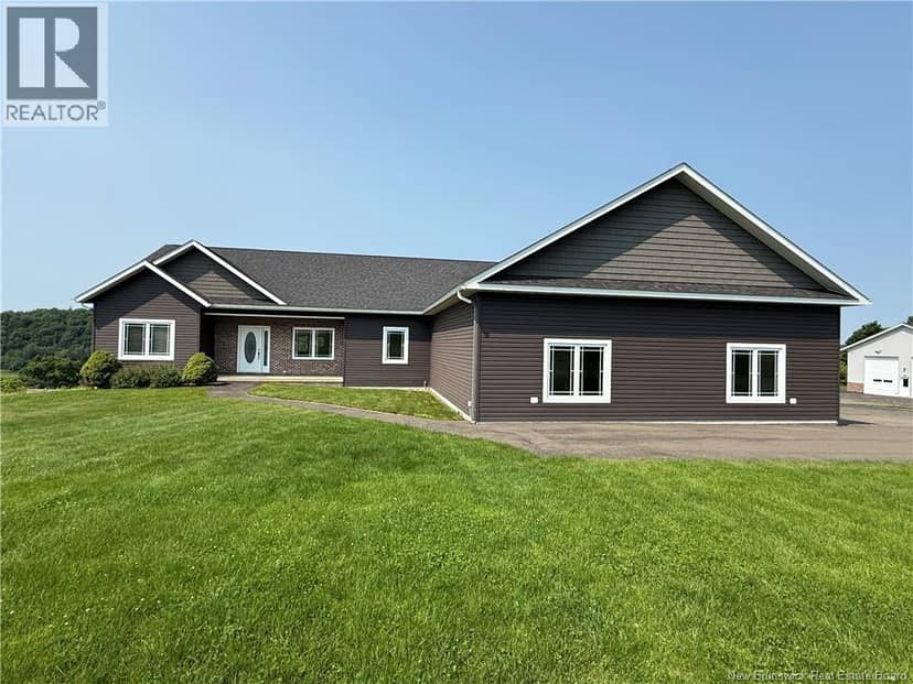 52 McMullin Road, Hartland, photo 2