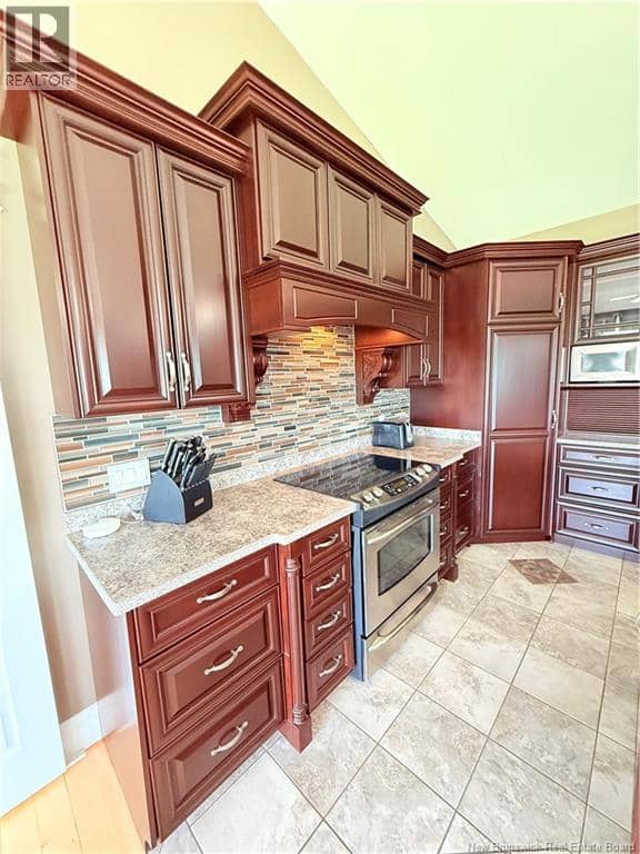 52 McMullin Road — photo 10 of 40