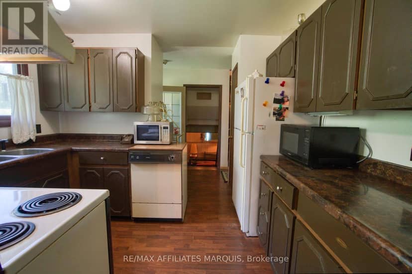 84 Bedford Street, Westport, photo 8