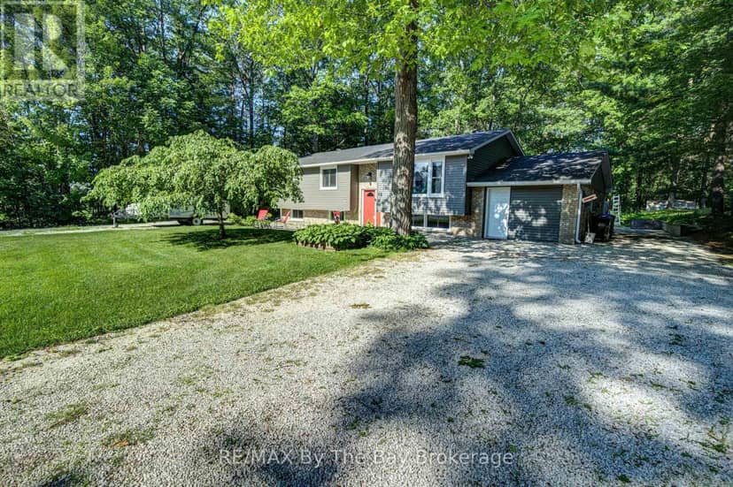 9 Frederick Drive — photo 2 of 38
