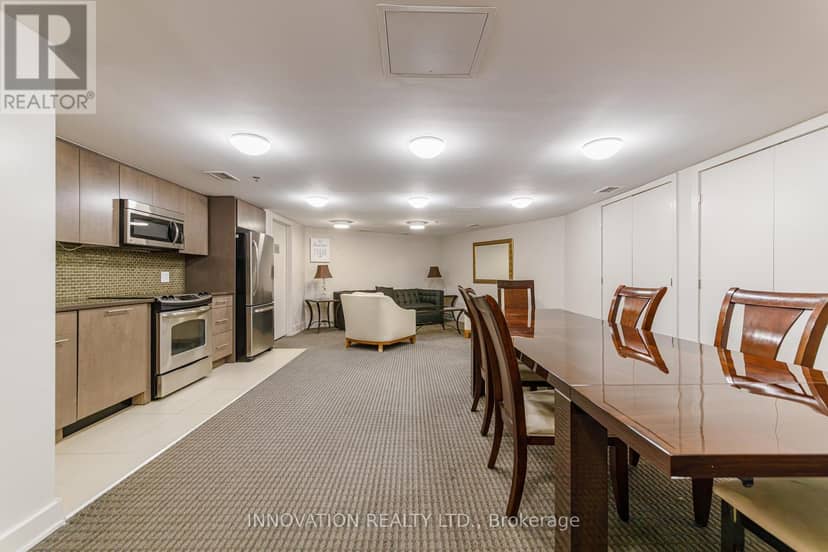 209 - 88 Richmond Road — photo 36 of 40