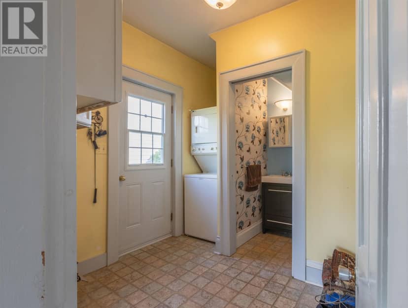 205 Pinette Road — photo 12 of 40