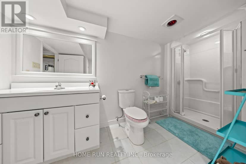 6 Zokol Crescent — photo 35 of 40