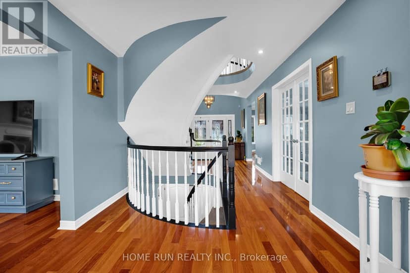 6 Zokol Crescent — photo 9 of 40