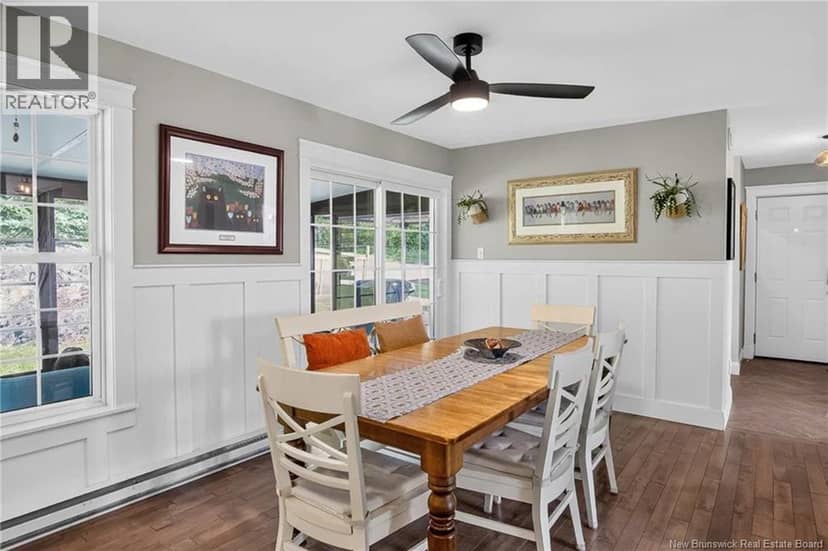 6 Donald Road — photo 17 of 40