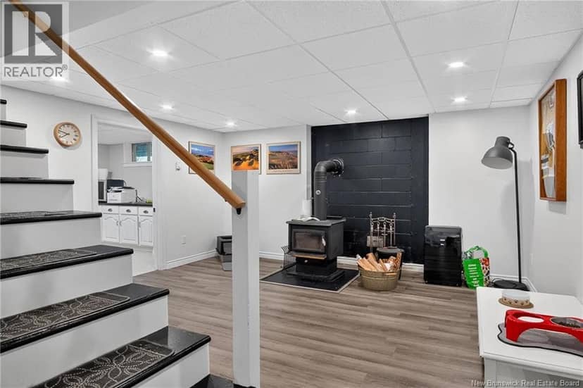 6 Donald Road — photo 32 of 40