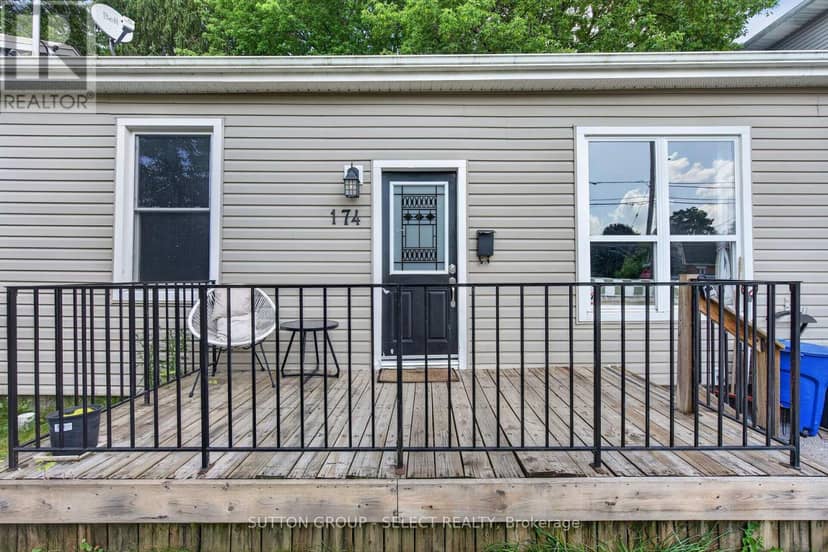 174 Clarence Street — photo 3 of 15