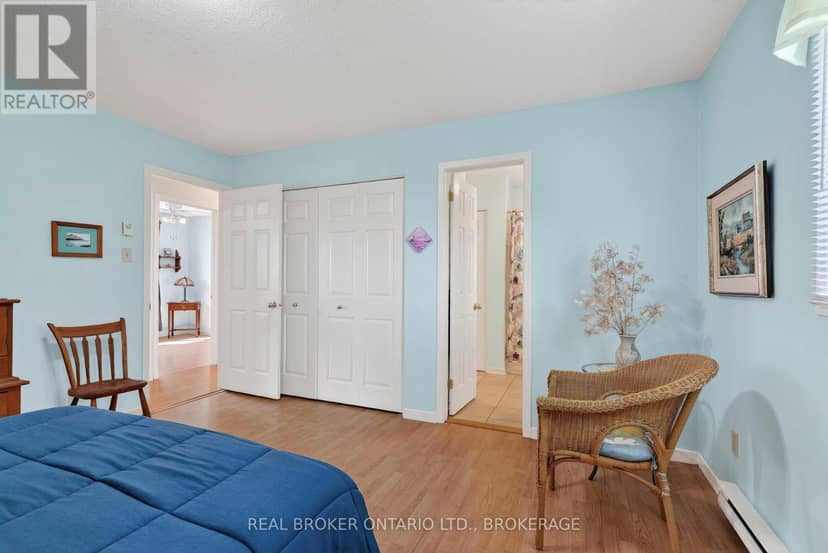 11 Albert Street — photo 20 of 40