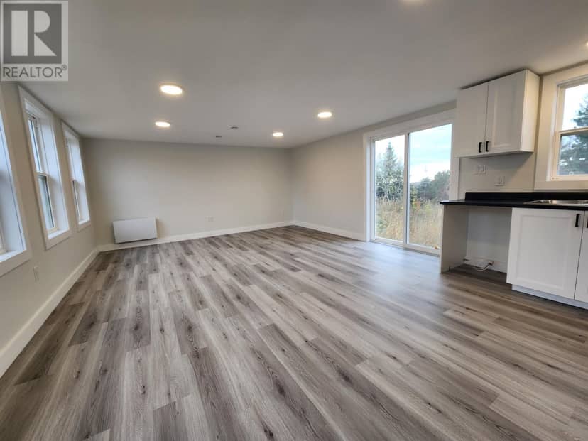 2751 Peters Road — photo 10 of 25