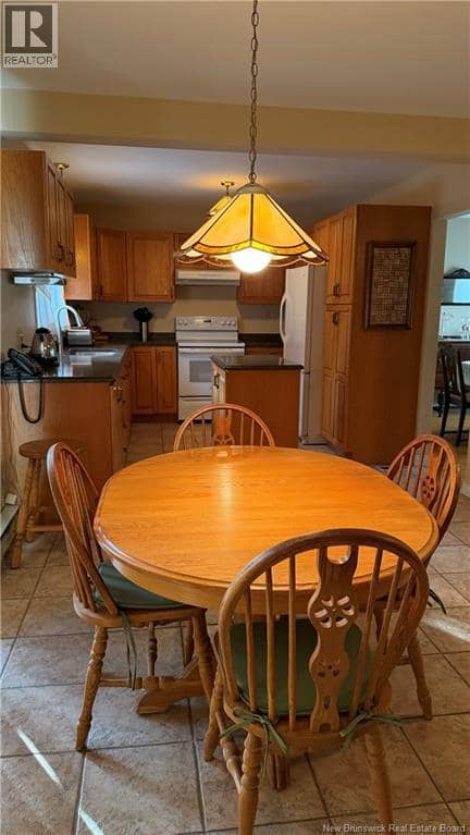 56 Premiere Avenue, Sainte-Anne-De-Madawaska, photo 5