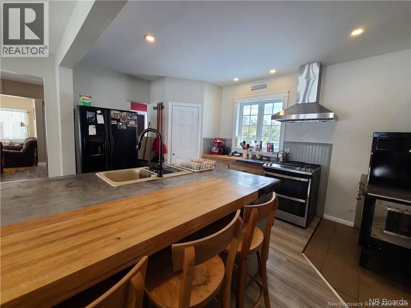 480 North View Road — photo 11 of 40