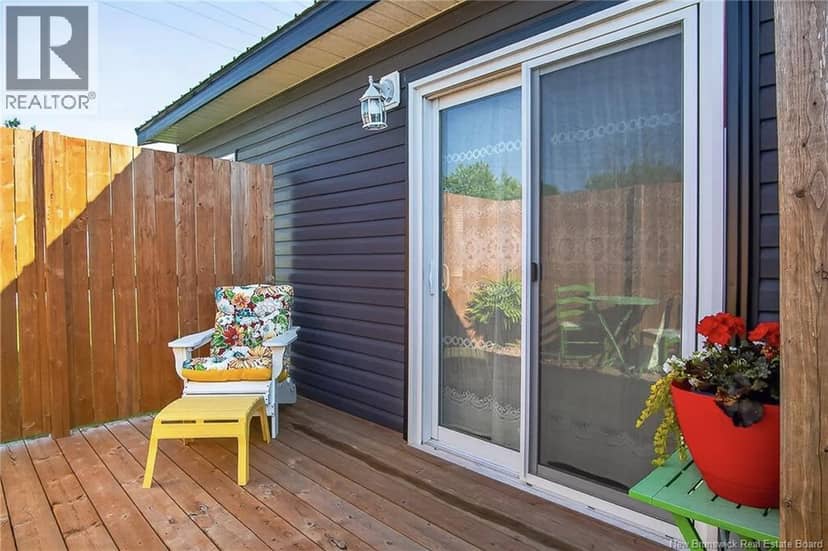 30 Violet Street — photo 22 of 26