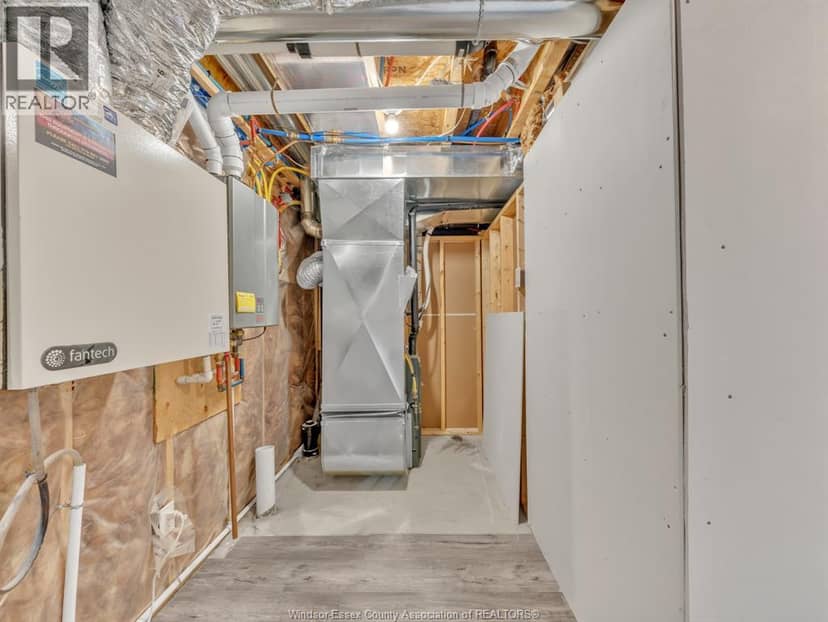 157 Townsview — photo 33 of 40