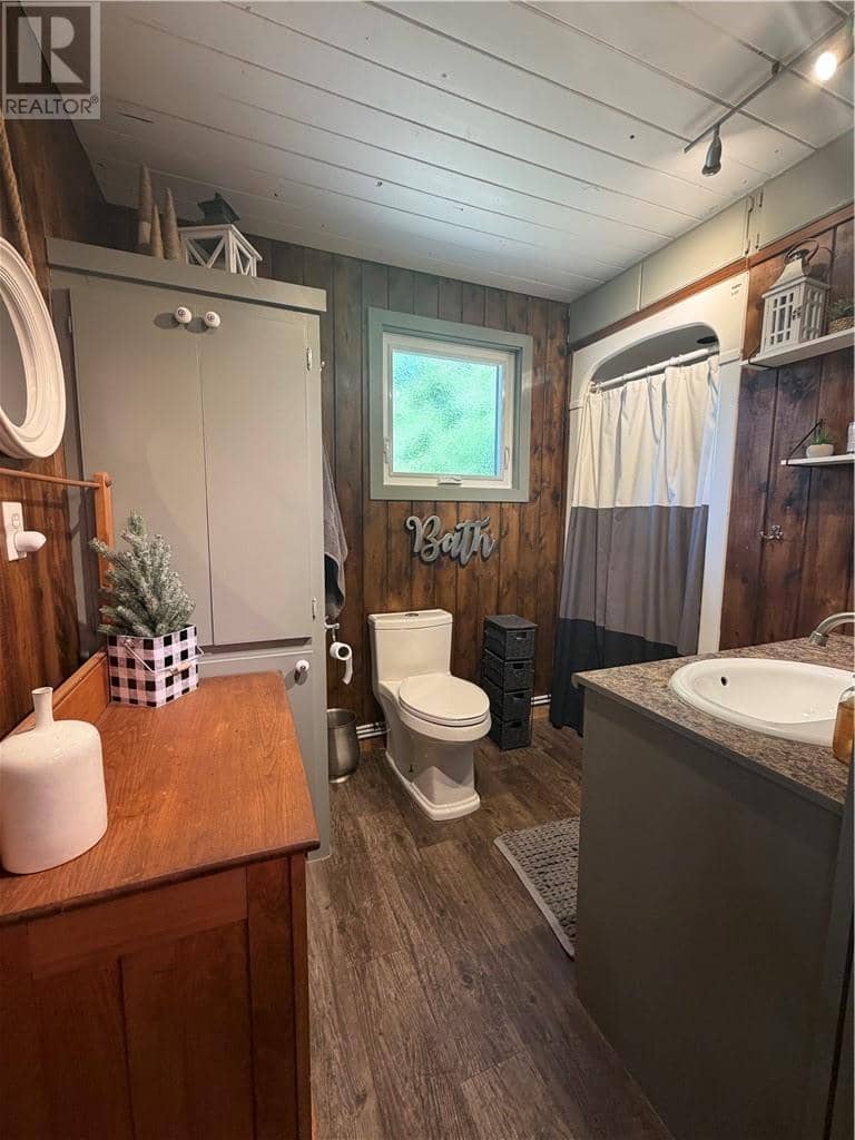 367 Main Street, Kagawong, photo 5