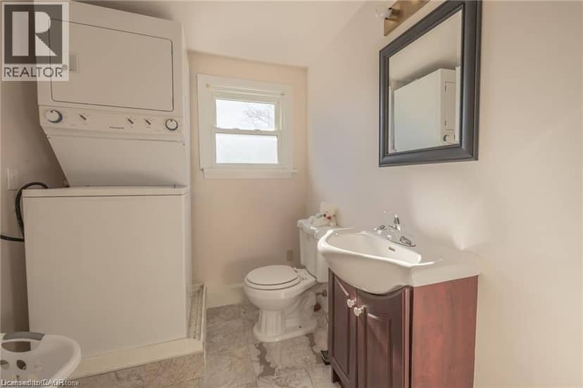 11 BELMONT Avenue W — photo 39 of 40