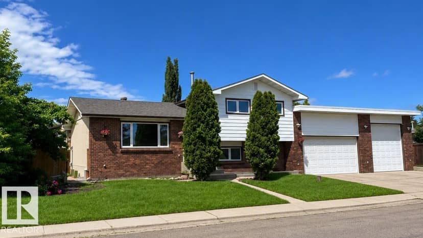 7312 137 AV NW, Edmonton
