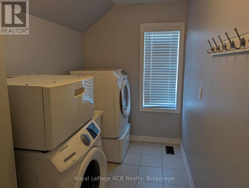 125 Morden Drive — photo 15 of 24