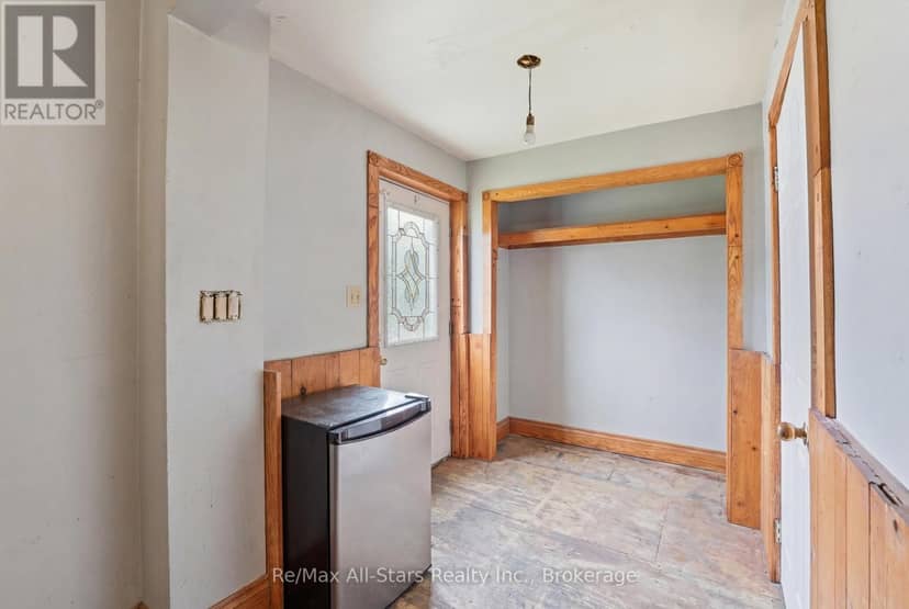 19 Christopher Street — photo 21 of 22