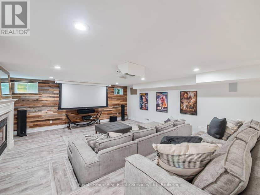2160 Aintree Terrace — photo 32 of 40
