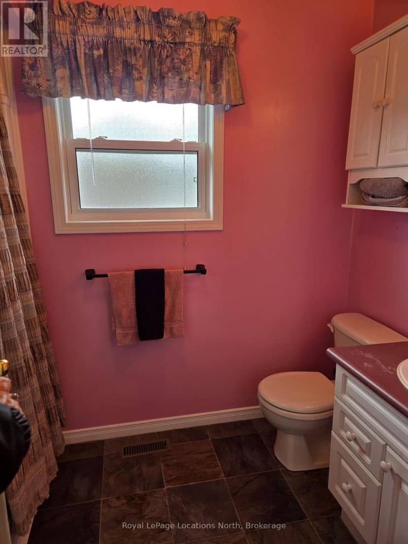 4 St James Place — photo 19 of 34