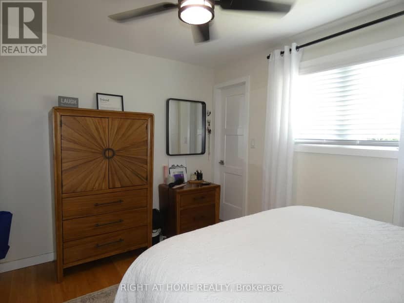 407 King Street — photo 9 of 20