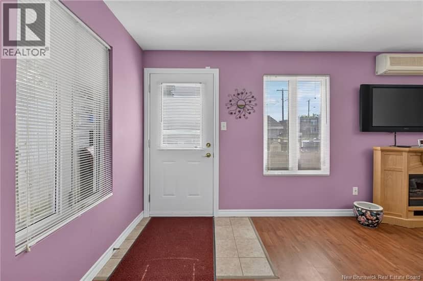 18 Atkinson Avenue — photo 16 of 40