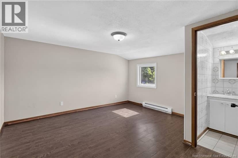 18 Atkinson Avenue — photo 26 of 40