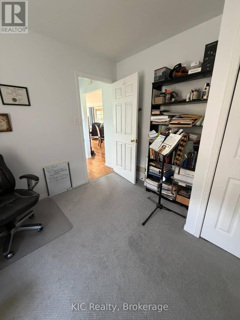 221 Jones Road — photo 25 of 34