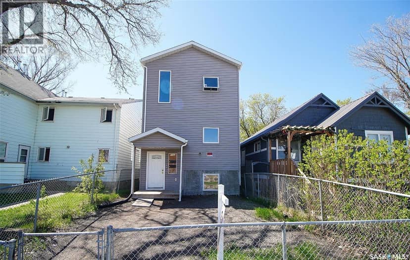 1352 Angus STREET — photo 2 of 40