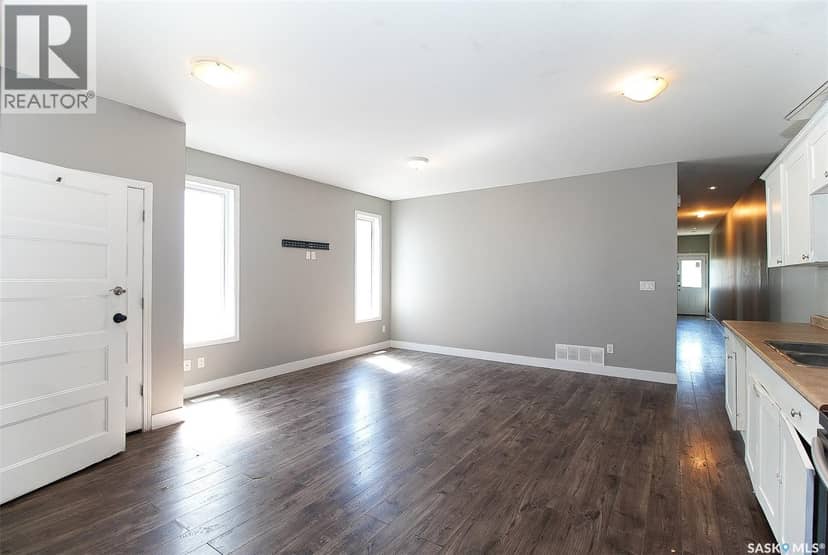 1352 Angus STREET — photo 20 of 40
