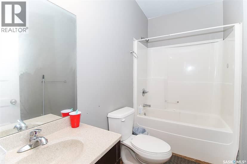 1352 Angus STREET — photo 38 of 40