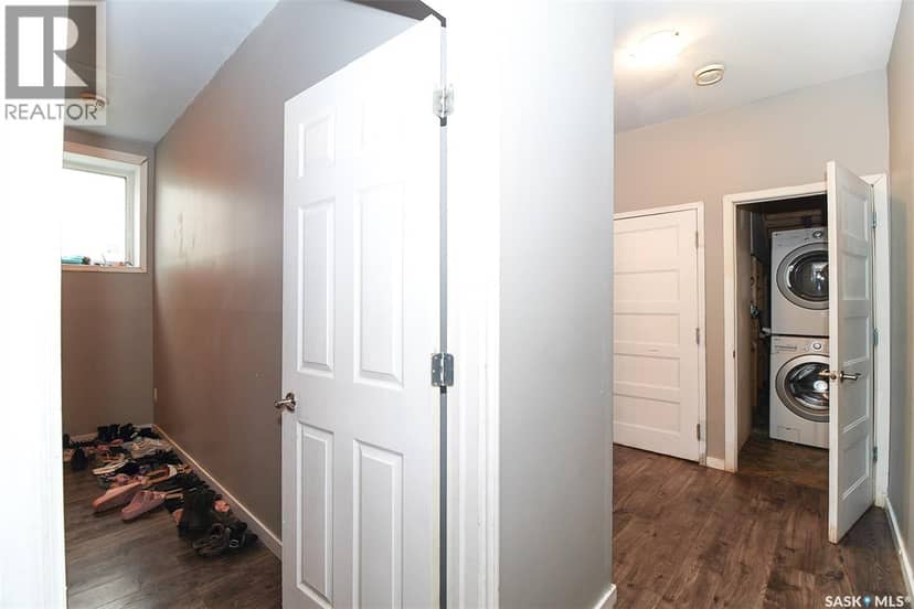 1352 Angus STREET — photo 35 of 40