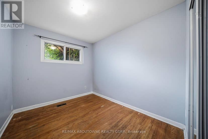 34 Seaborn Road — photo 16 of 28