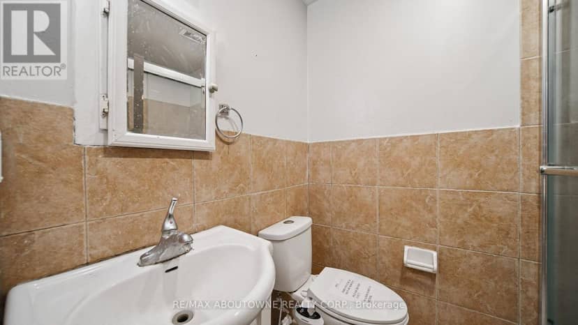 34 Seaborn Road — photo 18 of 28