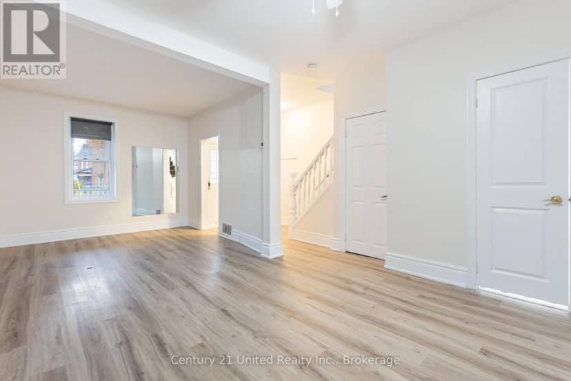 26 Park Street N, Peterborough, photo 6