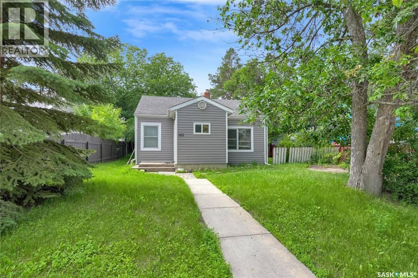 161 Lillooet STREET E — photo 1 of 30