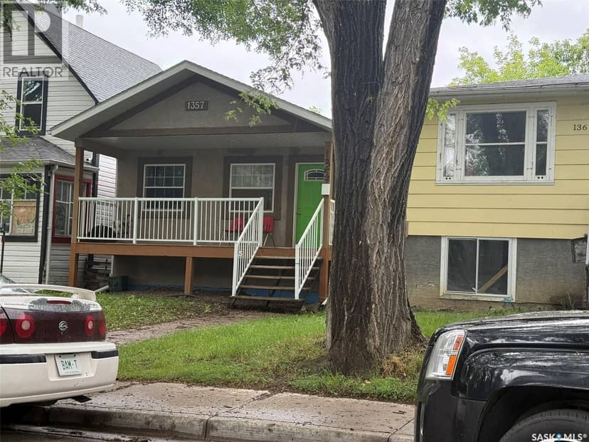 1357 Rae STREET — photo 1 of 3