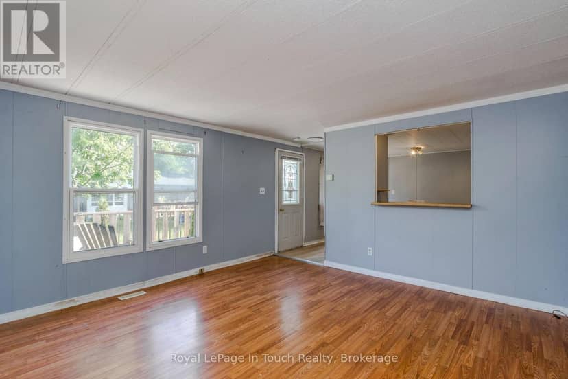 21 Vics Road, Midland, photo 4