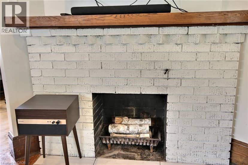 206 UNION Street E — photo 9 of 19