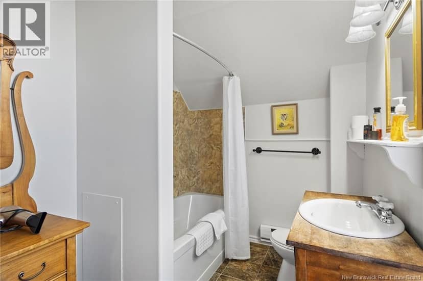 25 Tilley Road — photo 31 of 40