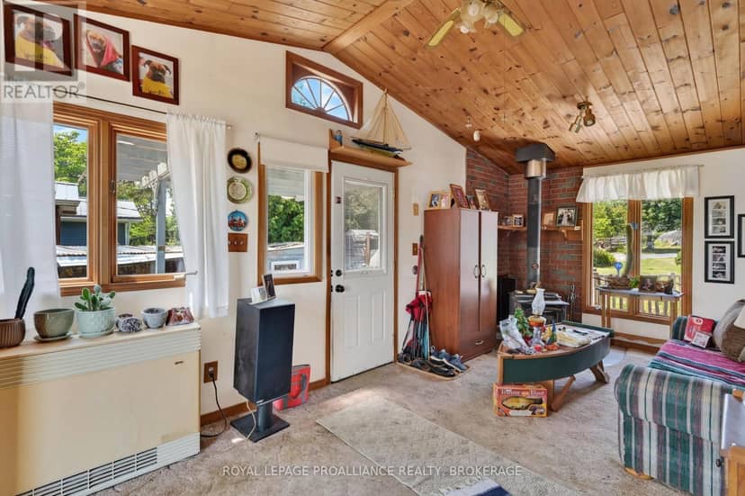 229 Johnson Bay Lane — photo 4 of 32