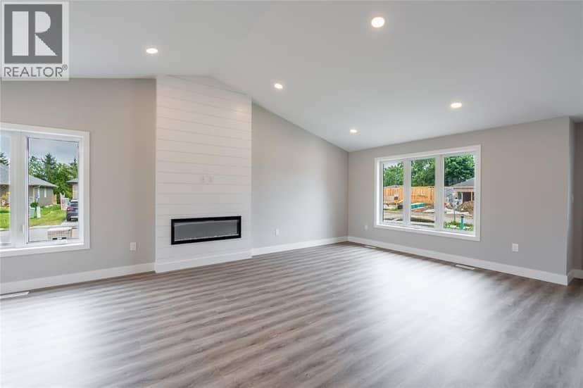 4008 Greenwood Street — photo 9 of 29